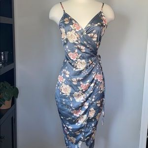 Love & Other Things Floral Wrap Dress Size L
